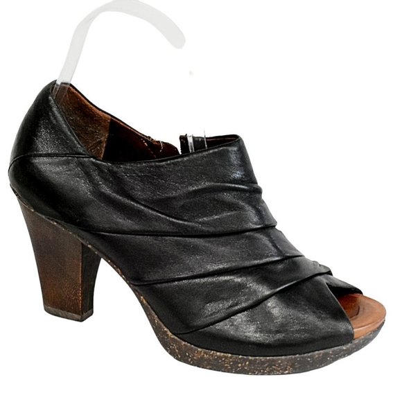 Naya "Ana" Black Leather Open-Toe Bootie - Picture 12 of 12